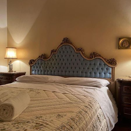 Royal Suite - Near Station & City Center Modena Eksteriør bilde
