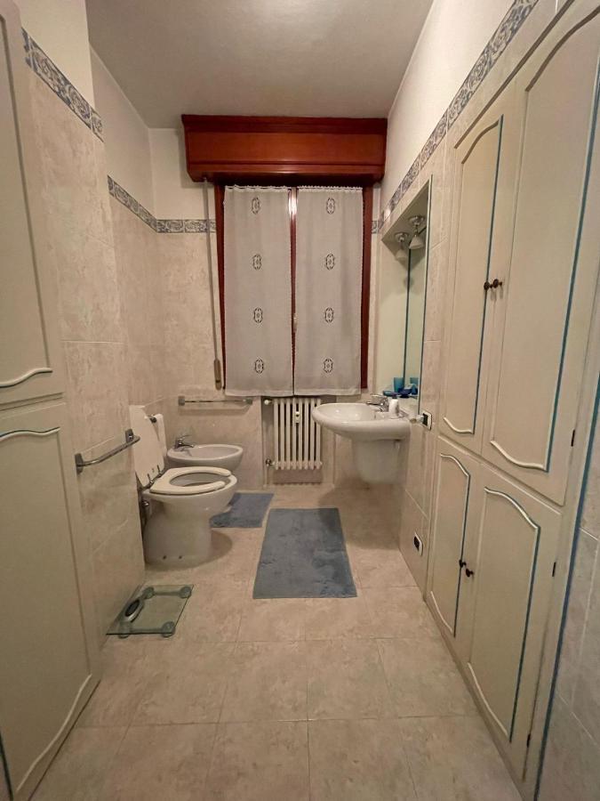 Royal Suite - Near Station & City Center Modena Eksteriør bilde